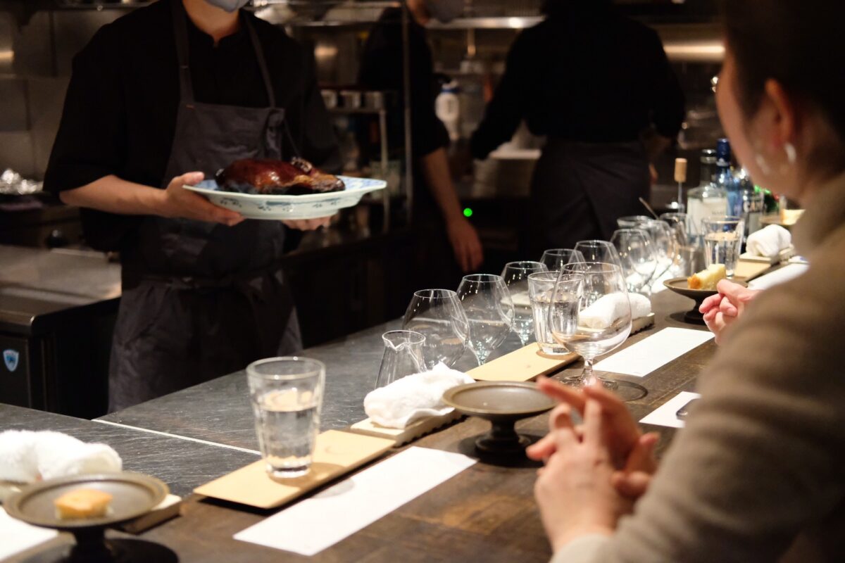 話題のレストラン「枯朽」で清藤シェフにがっつり料理の考え方や背景を伺う食事会を開催しました