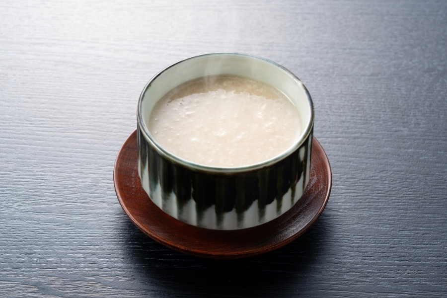 甘酒とは？古墳時代から続く日本の伝統甘味飲料の歴史と魅力