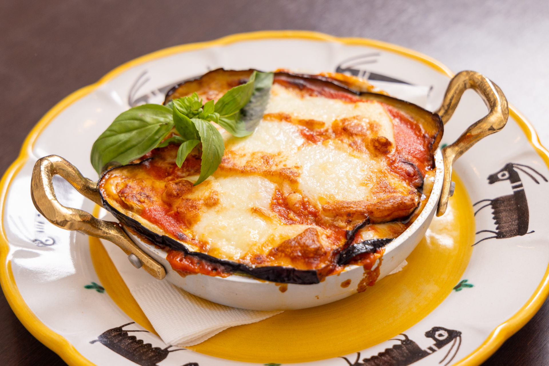 パルミジャーナとは？ナスとチーズが織りなすイタリア郷土料理の魅力