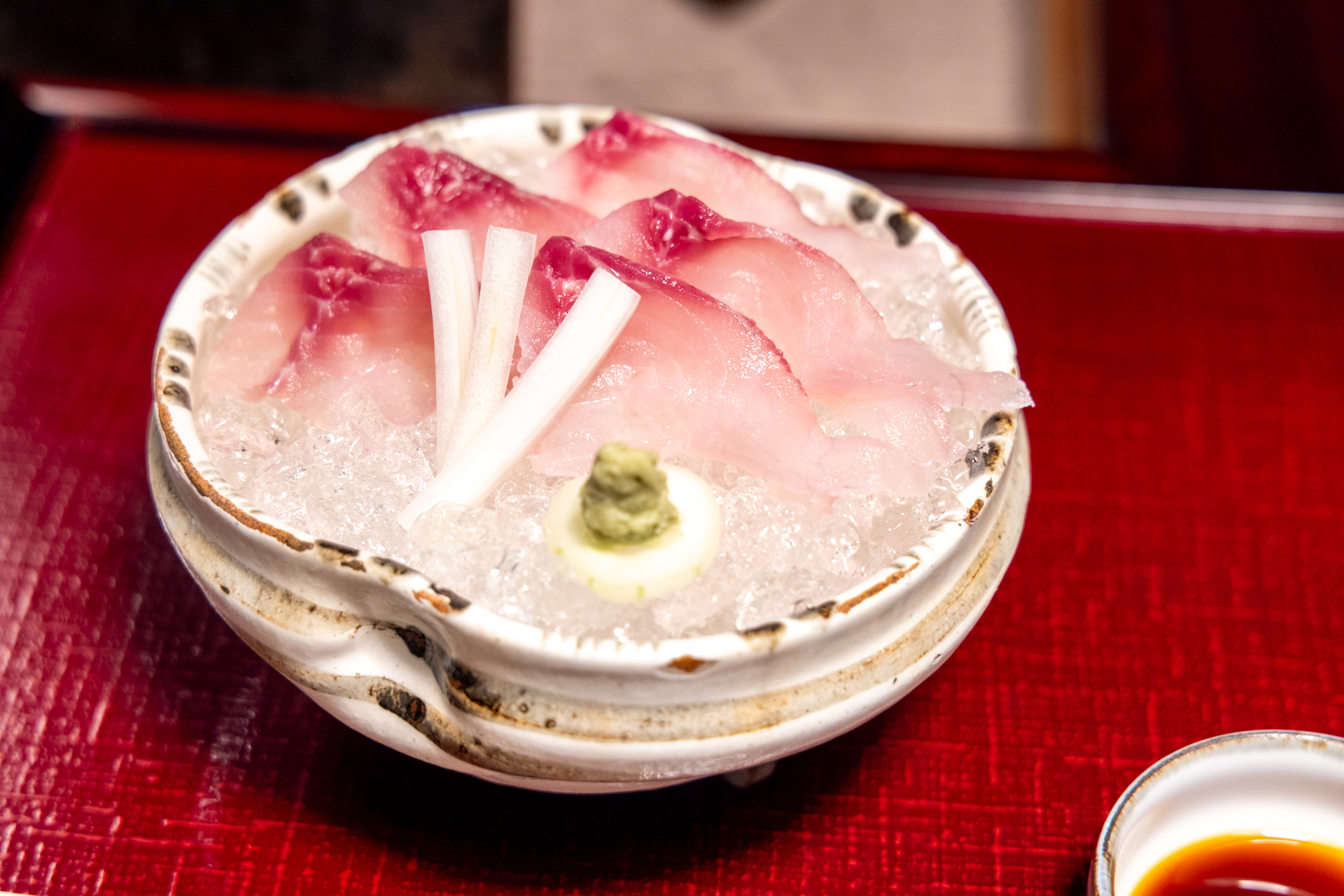 鯉のあらいとは？清流が育む郷土の味と独特の食感