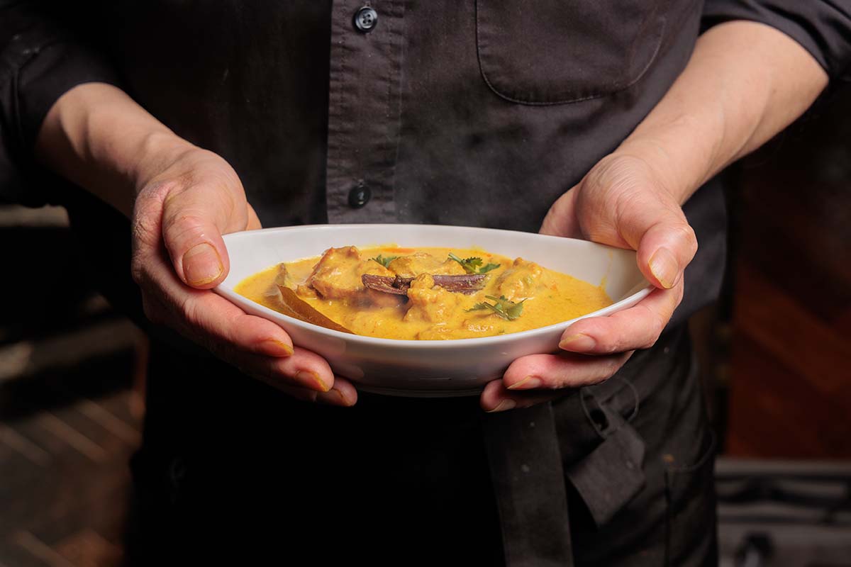 コルマカレーとは？インド宮廷料理の魅力と歴史を徹底解説