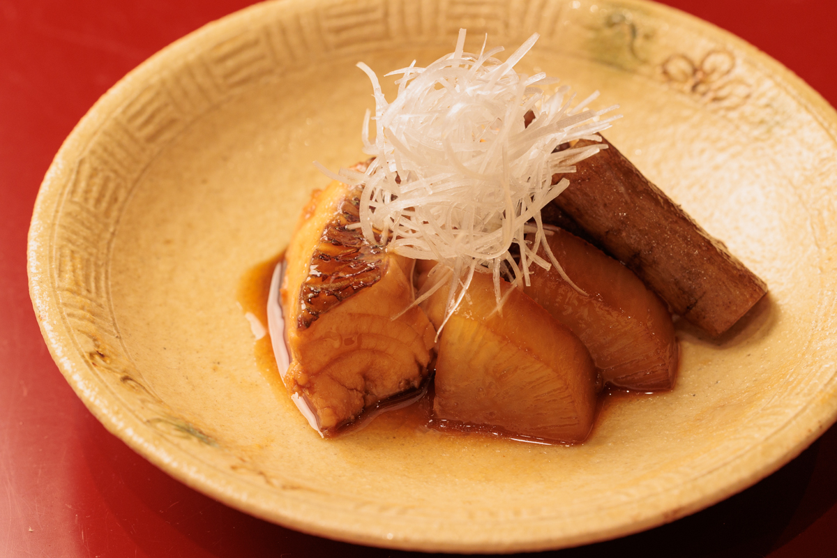 煮付けとは？日本の伝統調理法とその魅力を徹底解説