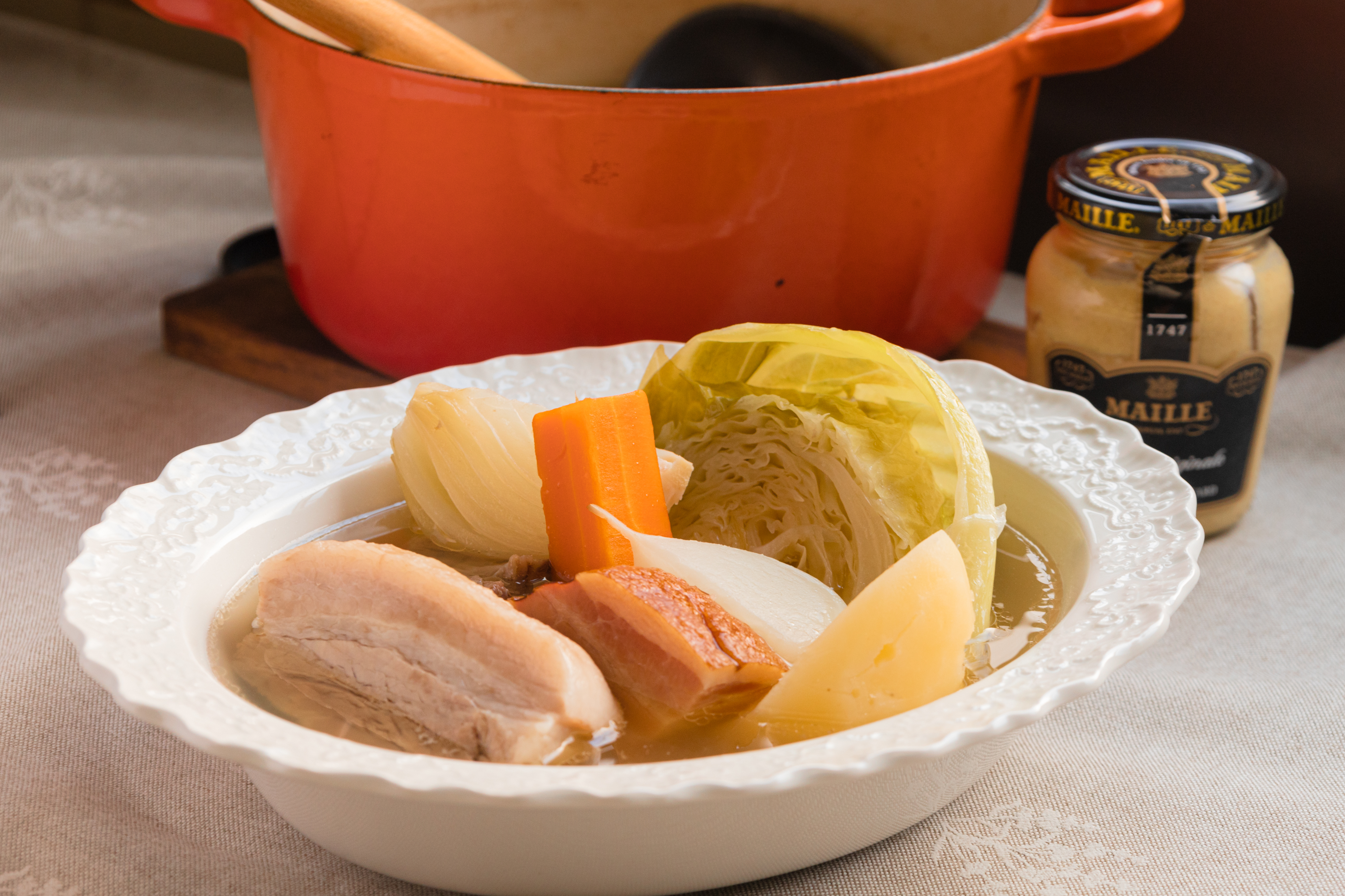 ポトフとは？フランス家庭料理の魅力と歴史を徹底解説