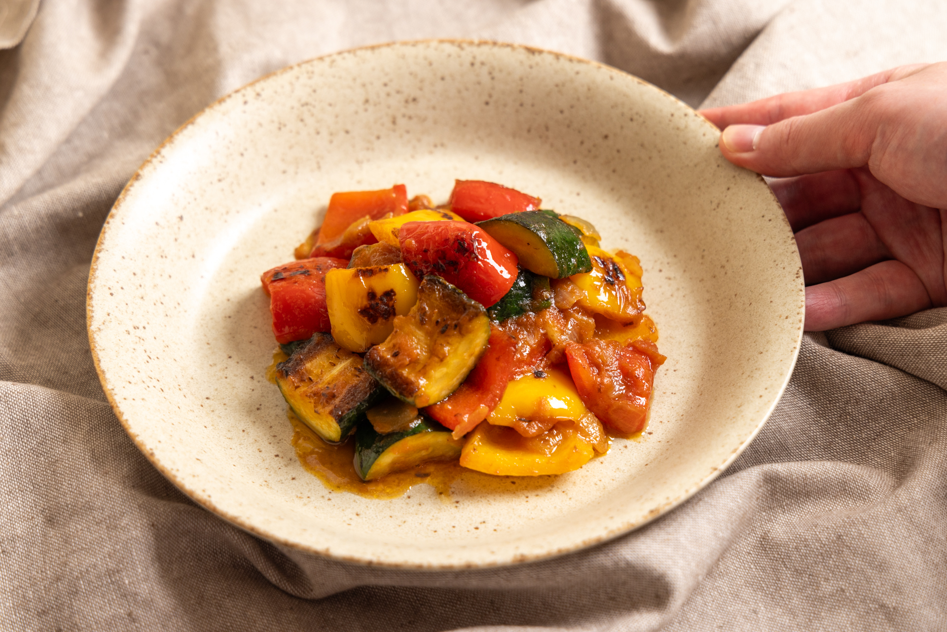 ラタトゥイユとは？南仏プロヴァンス伝統料理の魅力と起源、基本の作り方を徹底解説