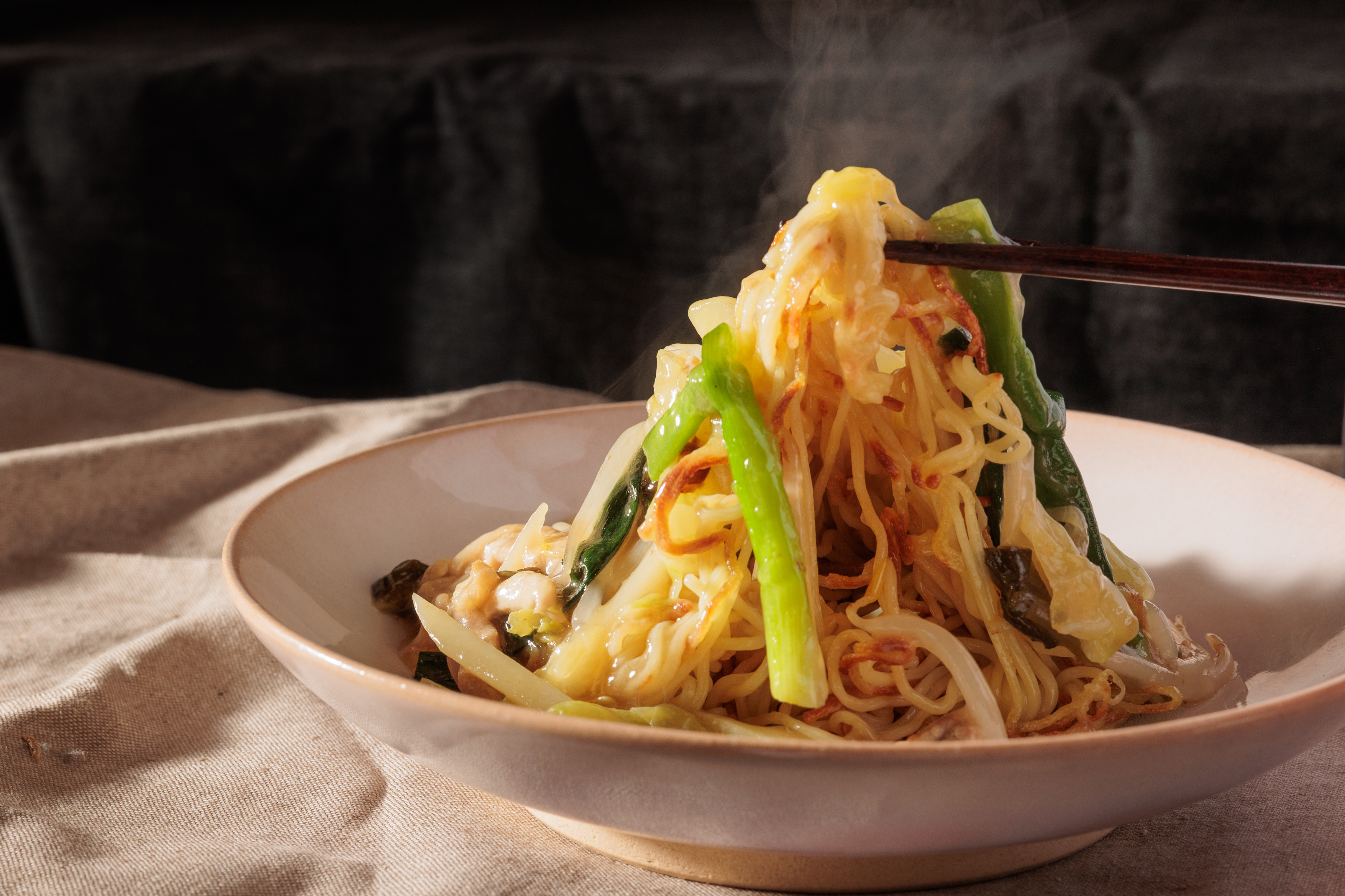 上海風焼きそばとは？中華の技が光る極上の味わいを徹底解説