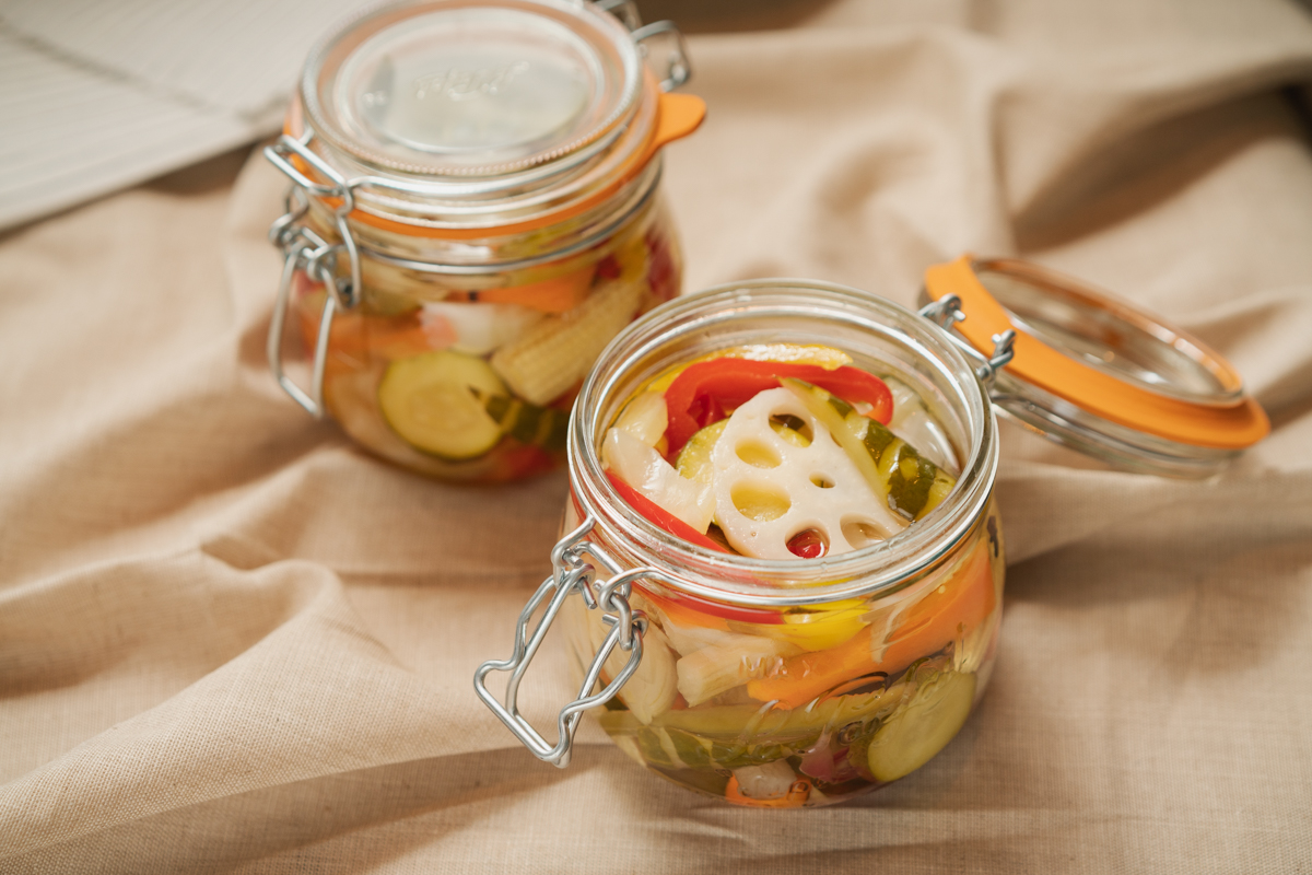 ソットオーリオとは？イタリアの伝統的な野菜のオイル漬けの魅力と基本を解説