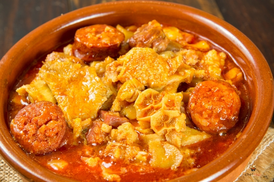 トリッパとは？イタリアが誇るハチノスの煮込み料理