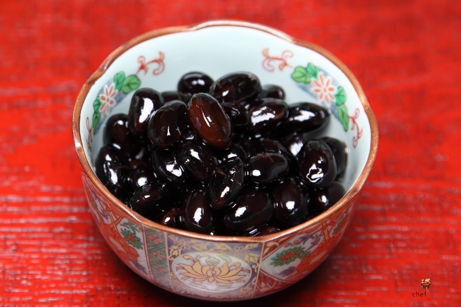 黒豆の魅力を再発見：おせちに欠かせない伝統食材の歴史と調理法